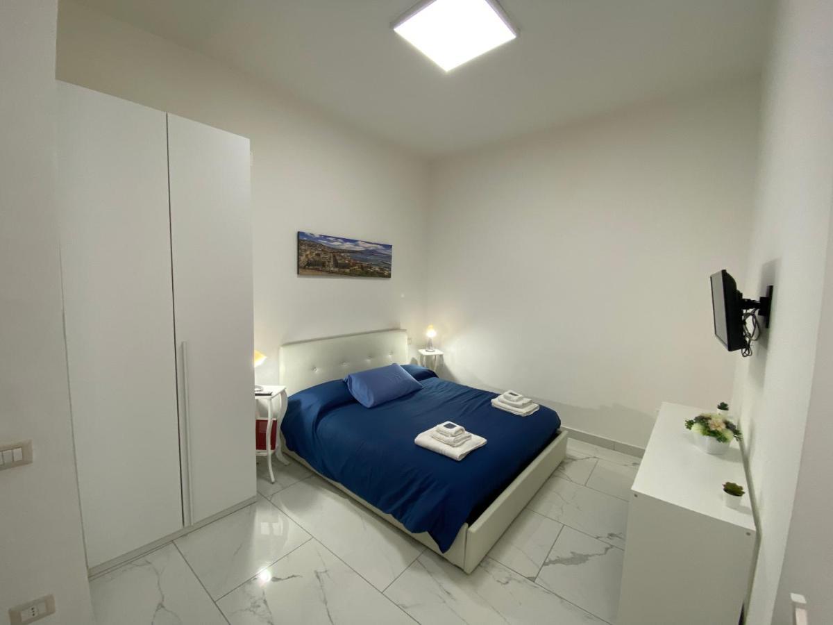 Conforti Apartment Napoli Exterior foto