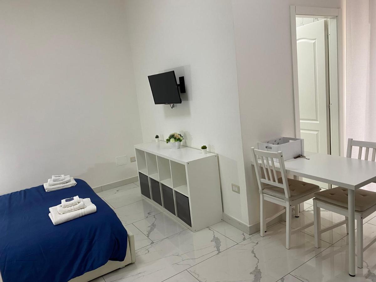 Conforti Apartment Napoli Exterior foto